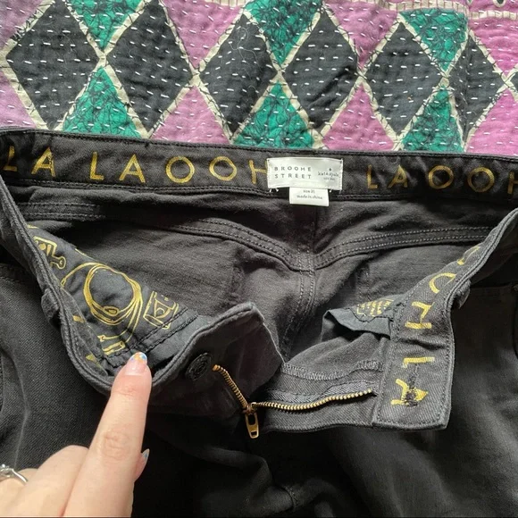 NWOT Kate Spade Broome Street Black Crop Mid Rise Straight Leg Jeans 31 - Picture 8 of 13